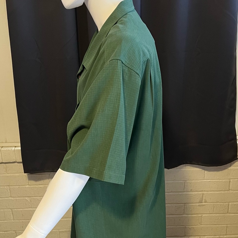 Tommy Bahama Forest Green Casual Button Down Shirt - Picture 3 of 7